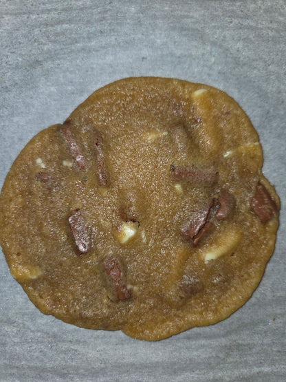 Two Tone Love(Milk & White Choc. Chunk)