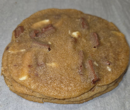 Two Tone Love(Milk & White Choc. Chunk)